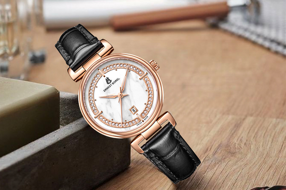 你的圣诞礼物-依波路表，正在派送中…